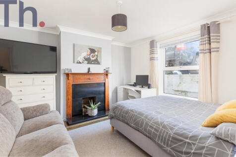Bedroom/Snug