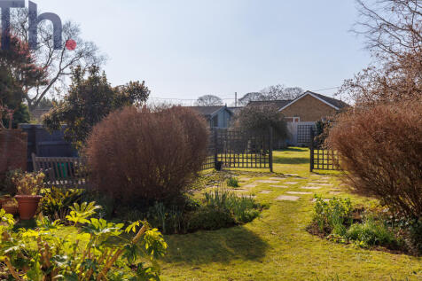 Lawned Garden