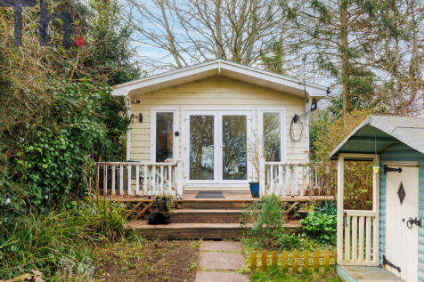 Cabin/Summer House