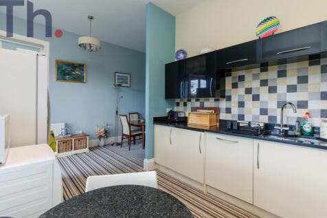 Kitchen &amp; Dining Areas