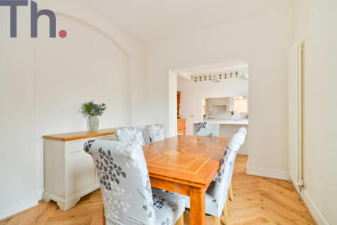 Dining Room.JPG