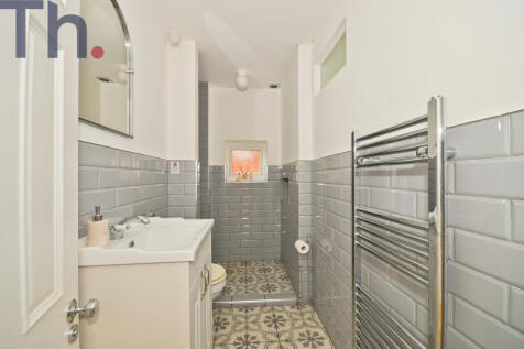 Downstairs Shower Room.JPG