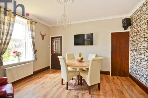 Dining Room.JPG