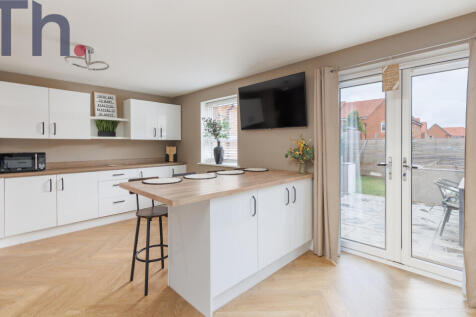 Kitchen &amp; Breakfast Area