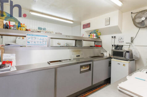 Kitchen/Serving Area