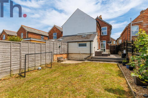 Rear View of Property &amp; Garden