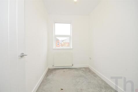 Bedroom 3.JPG