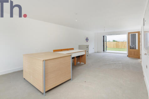 Lounge/Living Area