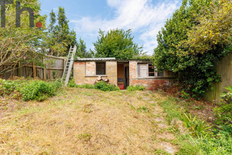 Outbuilding