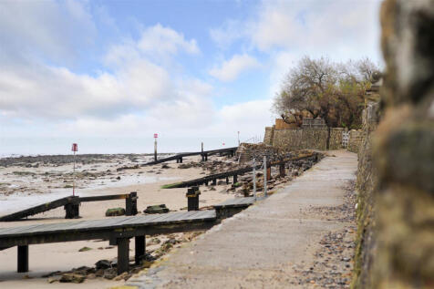 Coastal walk way
