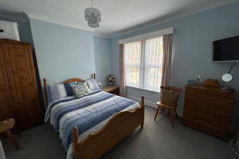 Bed 1