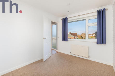 Bedroom 3 (Downstairs)