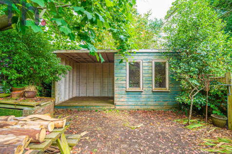 Shed