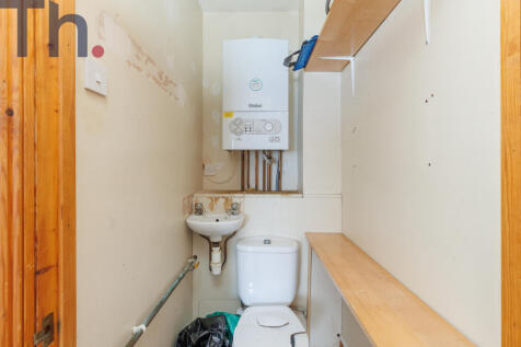 Cloakroom WC