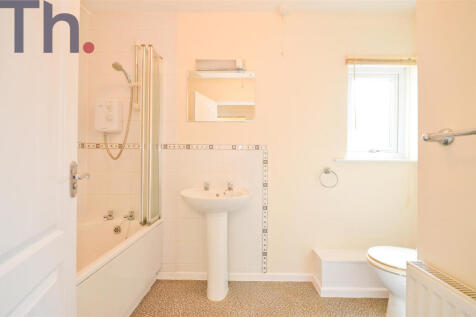Bathroom.JPG
