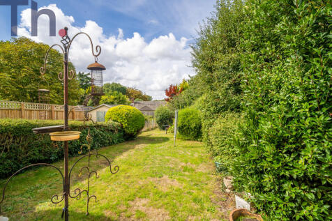 Lawned Garden