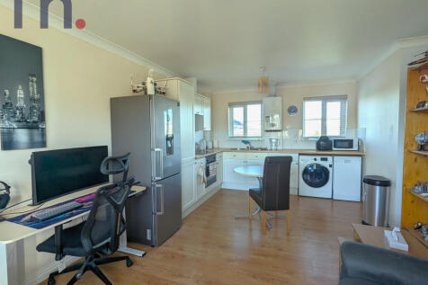 Living room-kitchen