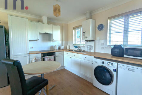 Kitchen pic 1