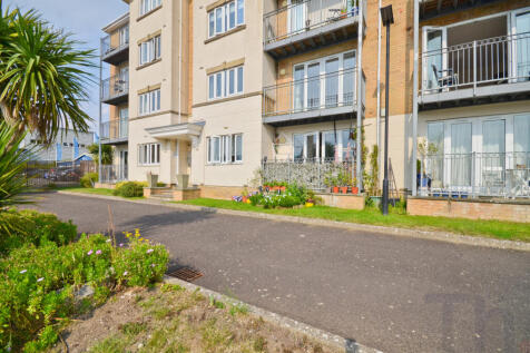 Ground Floor Apartment.JPG