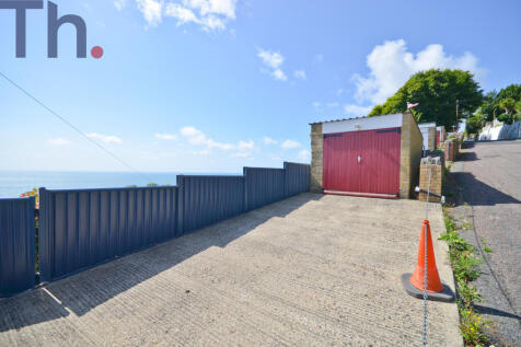 Driveway Parking &amp; Garage.JPG