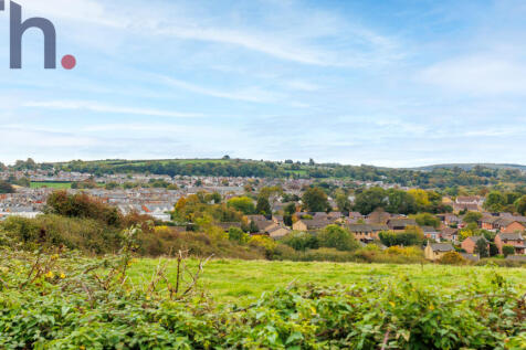 Views over Mountjoy &amp; Carisbrooke