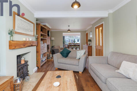 Lounge &amp; Breakfast Room