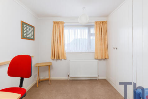 Bedroom 3 (Downstairs)