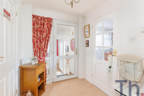 Inner Hallway &amp; Stairs