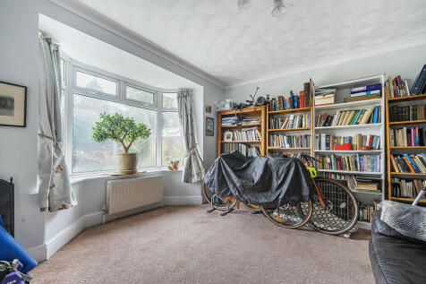 Snug or Study