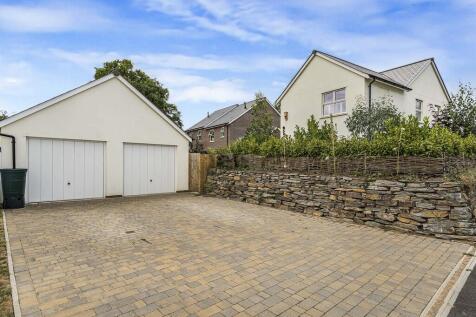 Double Garage