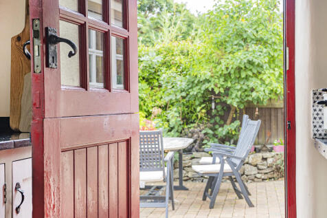 Patio (3)