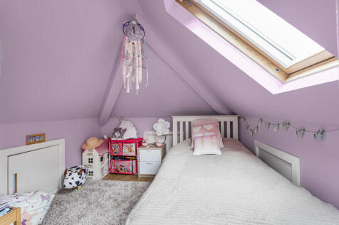 Loft Space (2)