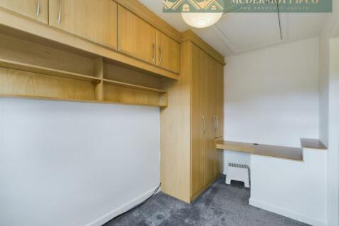 CAM03850G0-PR0045-STILL017.jpg