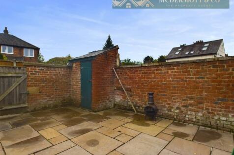 CAM03850G0-PR0045-STILL019.jpg