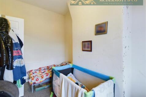 CAM03850G0-PR0074-STILL004.jpg
