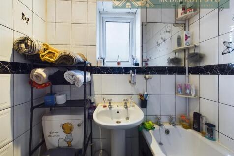 CAM03850G0-PR0074-STILL006.jpg