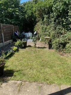 Garden - Photo 3.jpg