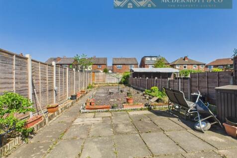 CAM03850G0-PR0138-STILL025.jpg