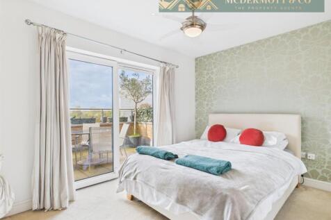 Bedroom 1 with En-suite