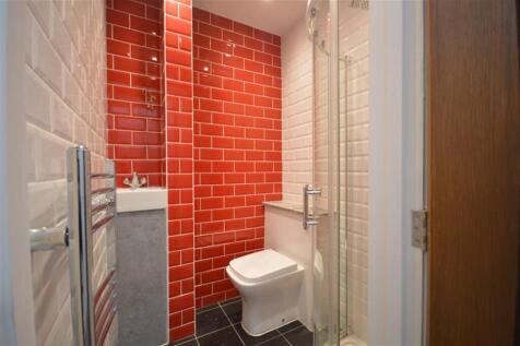 En Suite Shower Room