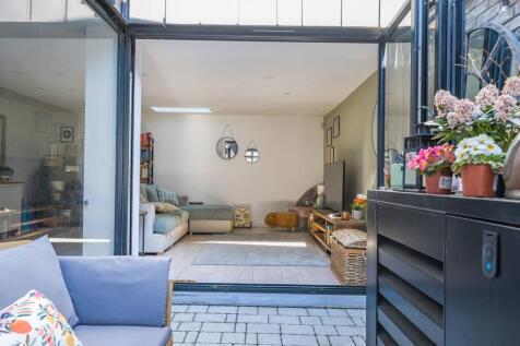 Property Image 32