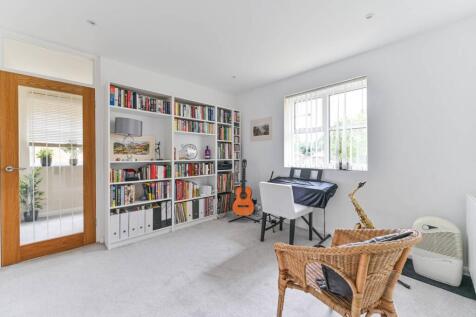 Property Image 16