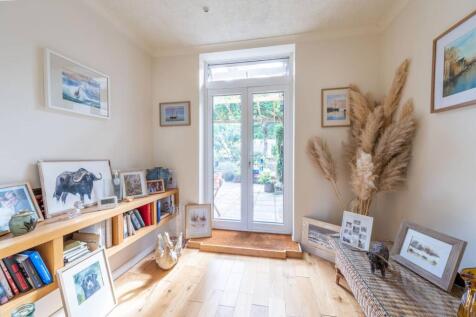 Property Image 25