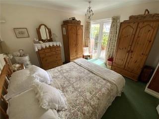 new bedroom.jpg