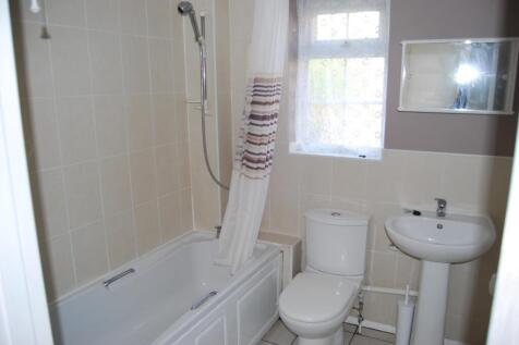 40 Halifax Way 009.JPG