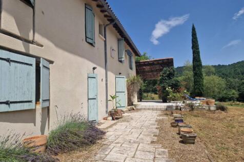 Property Image 4