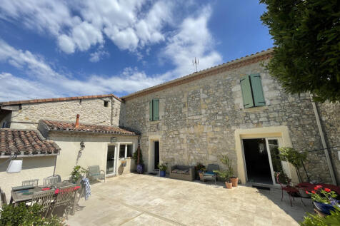 Property Image 1
