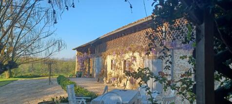 Property Image 4