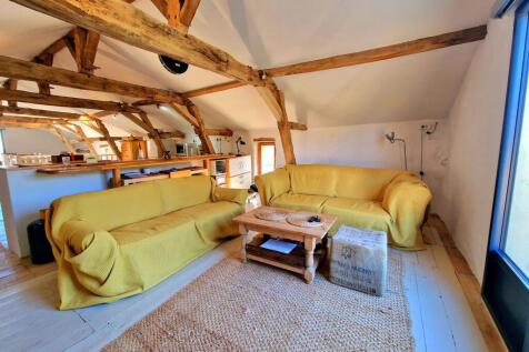 Property Image 4