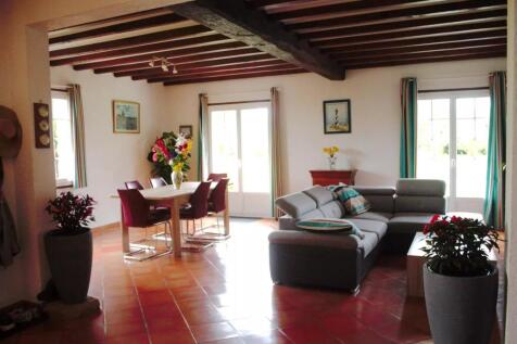 Property Image 8